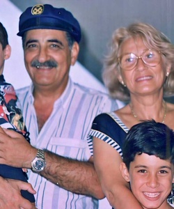 Carlos Vázquez Iruzubieta