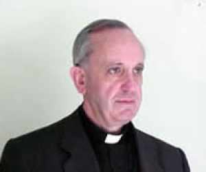 Bergoglio recomienda no celebrar misa en la Ermita del Cerro